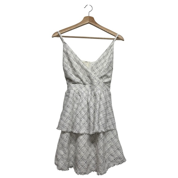 NWOT REVOLVE LOVERS & FRIENDS Nim Tweed Mini Dress S - Picture 3 of 9